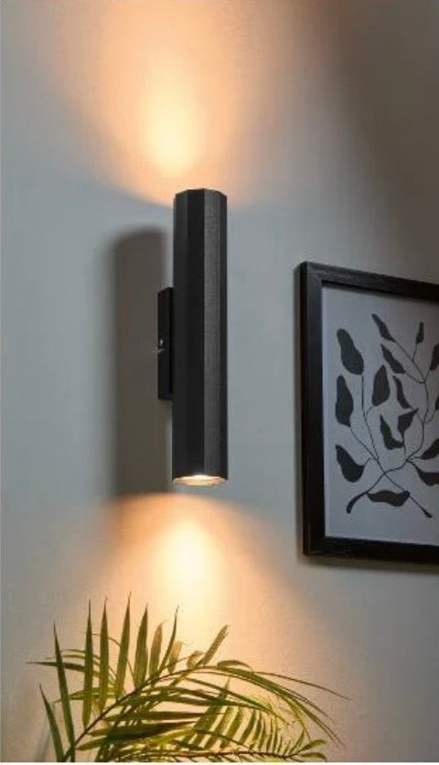 LIVARNO HOME
Wall light with upward and downward directed spotlights
