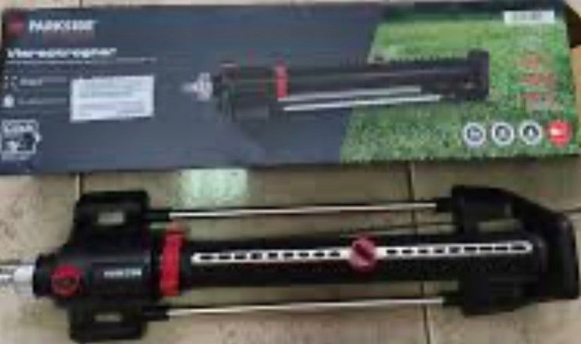 Parkside Performance Square Sprinkler, 18 Nozzles, 4 Bar