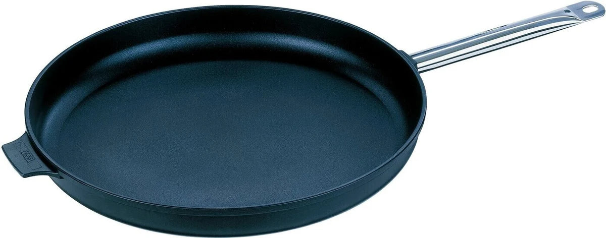 GSW frying pan Gastro traditional Titanium 40 x 5.5 cm, oven-safe up to 240°C