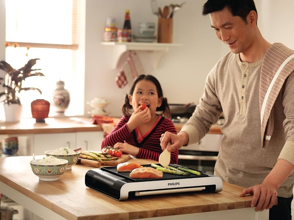 Philips 2300-Watt Black Modern Reversible Cooking Surface Griddle with Drip Tray