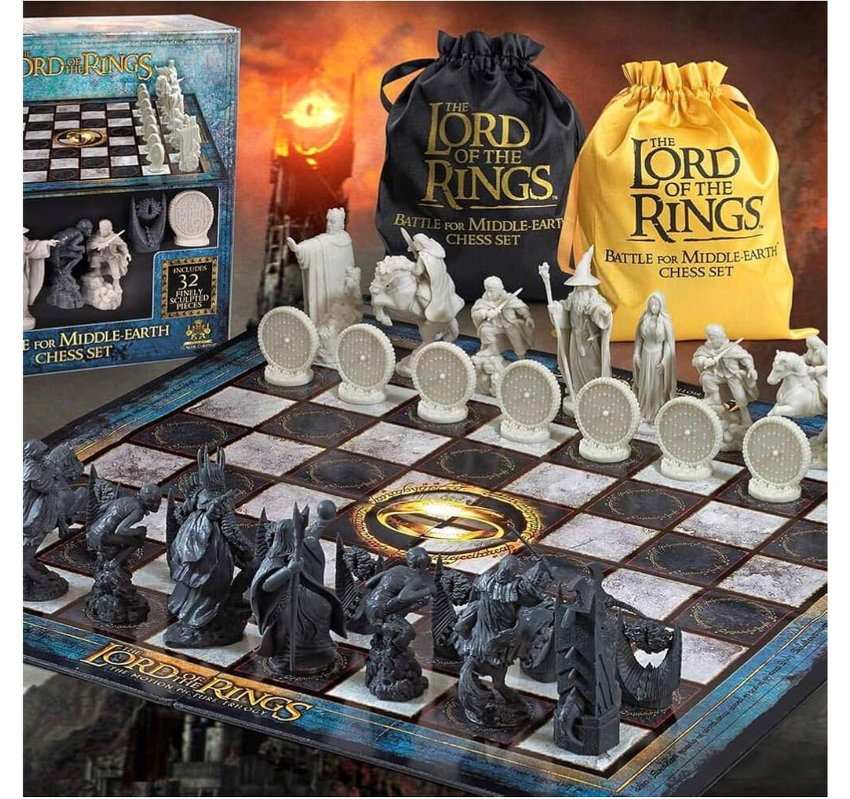 Brand: The Noble Collection
The Noble Collection Lord of Rings - Chess Set: Battle for Middle-Earth,Black One Size NN2174