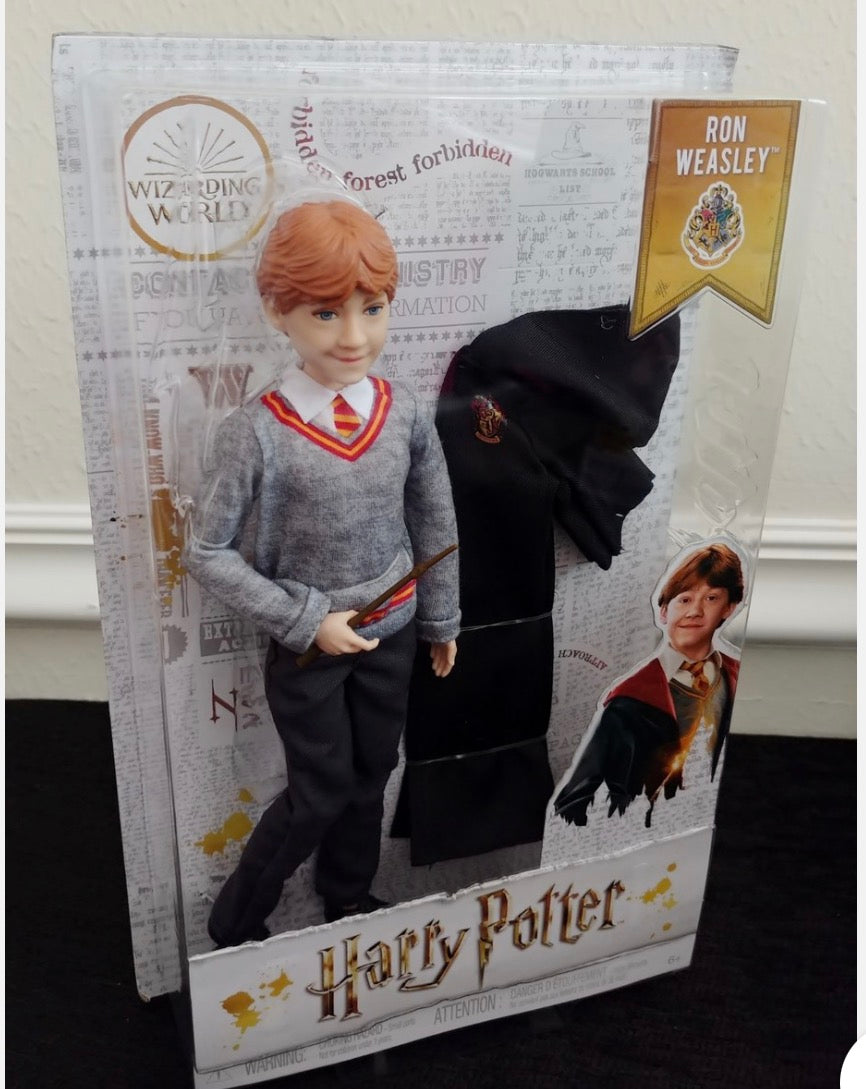 2018 HARRY POTTER WIZARDING WORLD RON WEASLEY DOLL *Free Shipping*