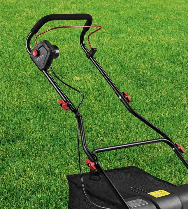 PARKSIDE®
PELV 1800 A1 Electric Scarifier/Aerator