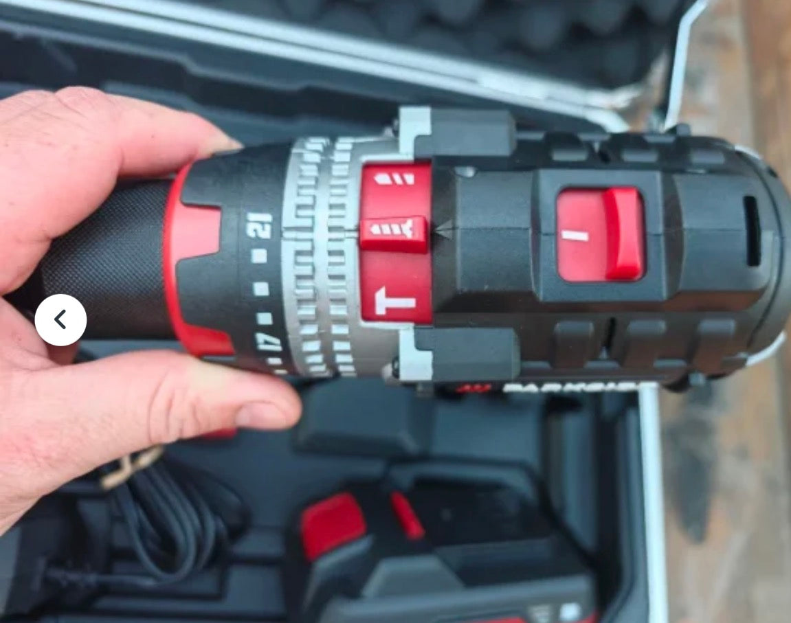 PARKSIDE PERFORMANCE®
Perceuse-visseuse sans fil 20 V kit de démarrage »PBSAP 20-Li A1«, avec batterie et chargeur, dans une mallette en aluminium de haute qualité.