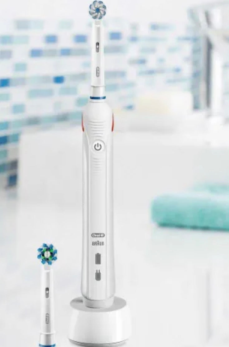 Braun Oral-B Pro 2700