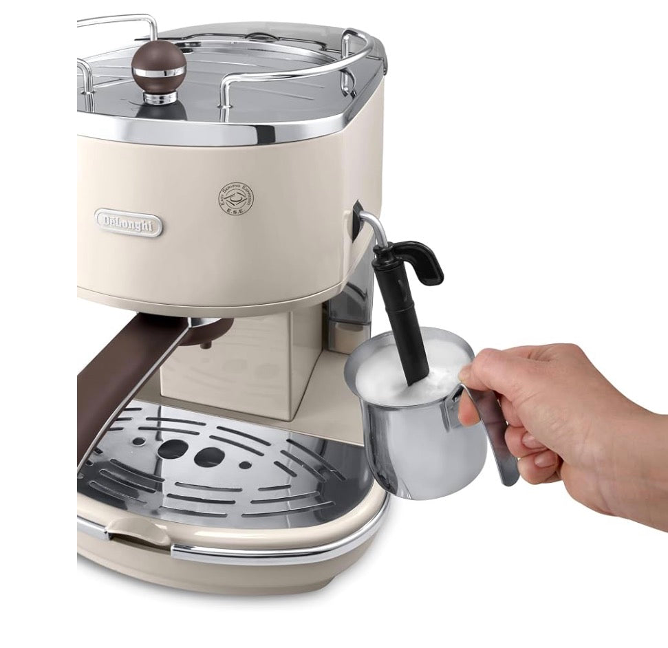 Visit the De'Longhi store
De'Longhi Icona Vintage - Espresso Machine Manual Milk Frother Beige