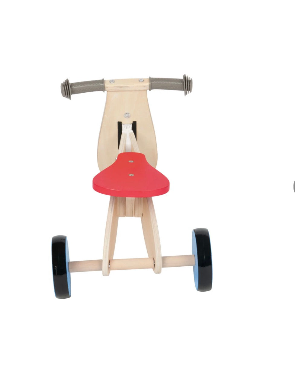 PLAYTIVE
Draisienne, cheval à bascule ou chariot de marche en bois