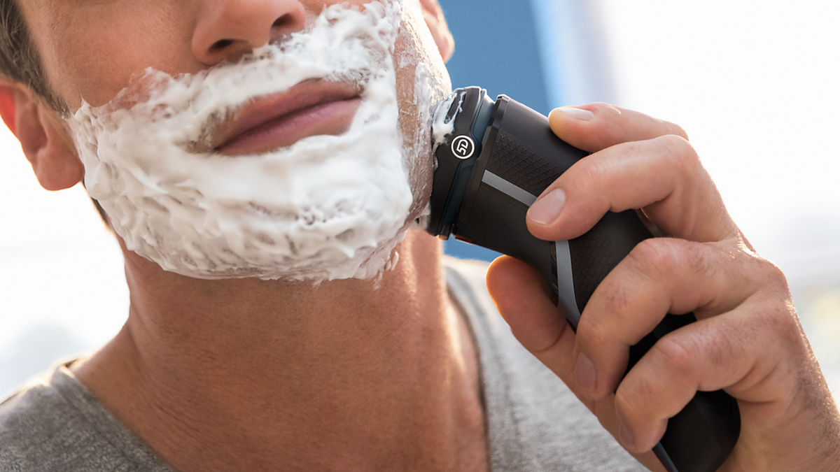 Shaver series 3000
Wet or Dry electric shaver, Series 3000