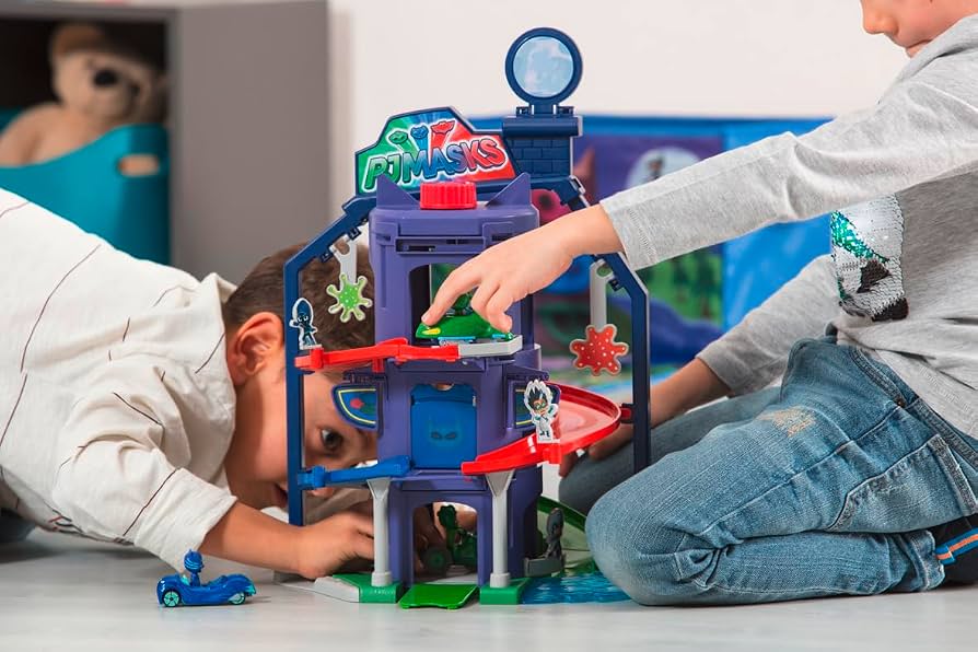 Dickie Toys PJ Masks Headquarters Playset Including Catboy in Catcar, Many Functions, Pyjama Heroes Activity Station, Age 3