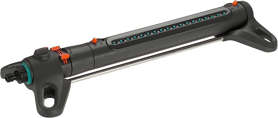 Gardena AquaZoom L rectangular sprinkler: Sprinkler for watering areas of 28–350 m², range 7–21 m, spread 4–17 m, built-in metal filter (18714-20)